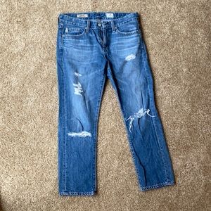Straight leg boyfriend jeans